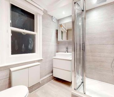 Neville Court, Abbey Road, St John's Wood, London, NW8 - Photo 2