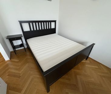 Charmante 2ZI im stilvollen Altbau nahe Dietrichsteinplatz - Photo 2