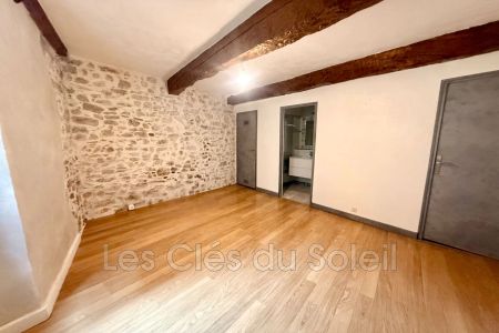 Location appartement 2 pièces 43 m² Hyères - Photo 2