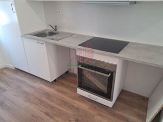 House Refurbished 2 bedrooms for rent Santo António dos Olivais Coimbra - air conditioning, excellent location - Photo 2