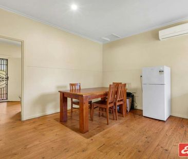 Neat and Tidy Home, 5x Split Systems! - Photo 4