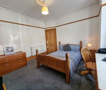 5 bedroom terraced house to rent - Photo 3