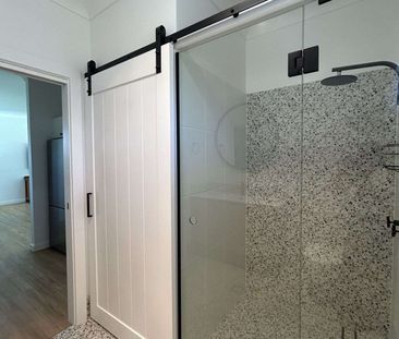 Modern Fully Furnished Cottage in Tranquil Bush Setting - Photo 6