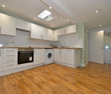 2 bedroom terraced house to rent - Photo 6