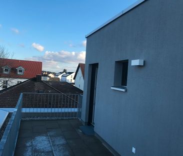Modernes und helles 1 Zimmer - Apartment mit großer Dachterrasse - Foto 1