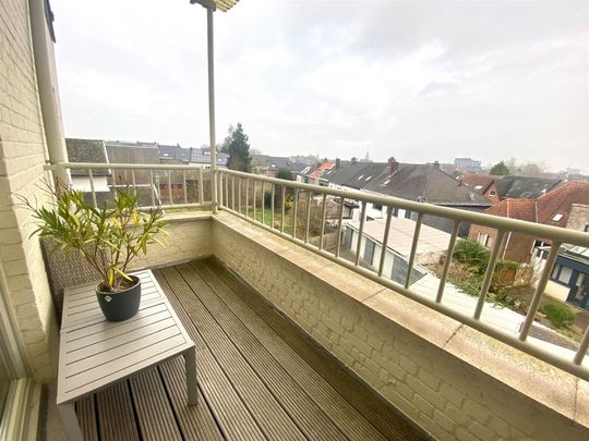 Prachtig appartement met drie ruime slaapkamers en twee terrassen - Foto 1