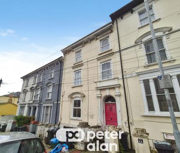 1 bedroom flat to rent - Photo 5