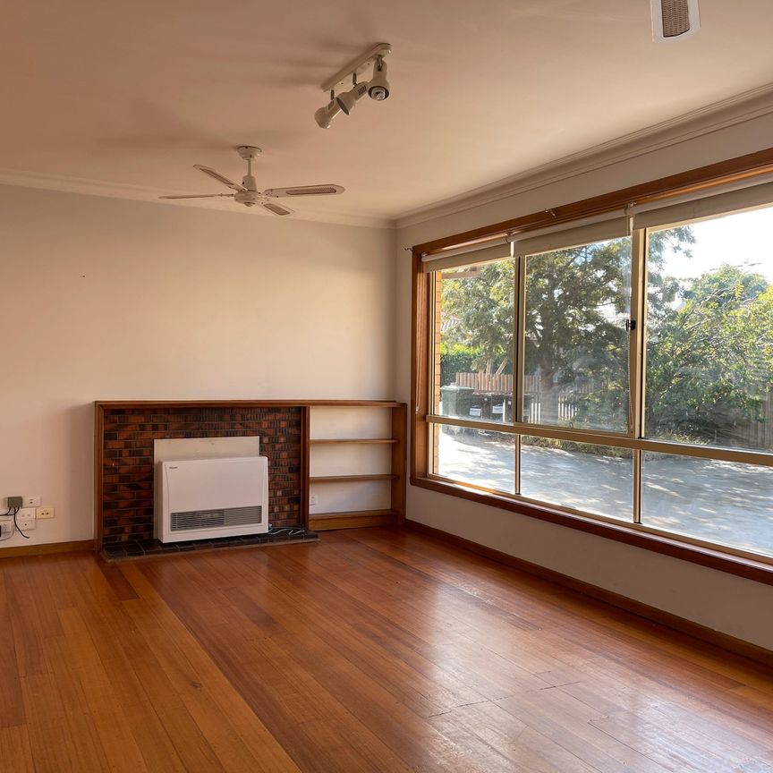 1/37-39 Clarke Street, Newtown - Photo 1