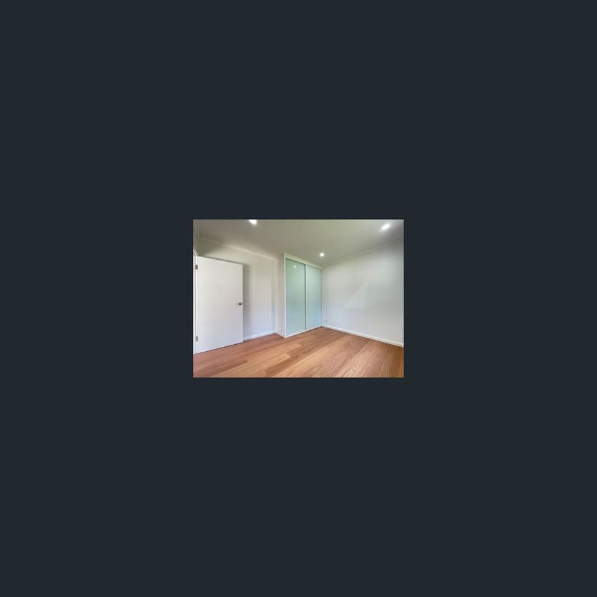 Fully Renovated Family Home in Prime Carlingford Location - Photo 1