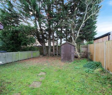 2 bedroom end of terrace house to rent - Photo 3