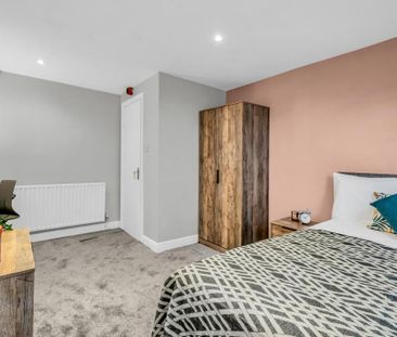 2 bedroom flat to rent - Photo 5