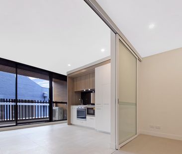 104/106-112 Queensberry Street, Carlton VIC 3053 - Apartment For Re... - Photo 2