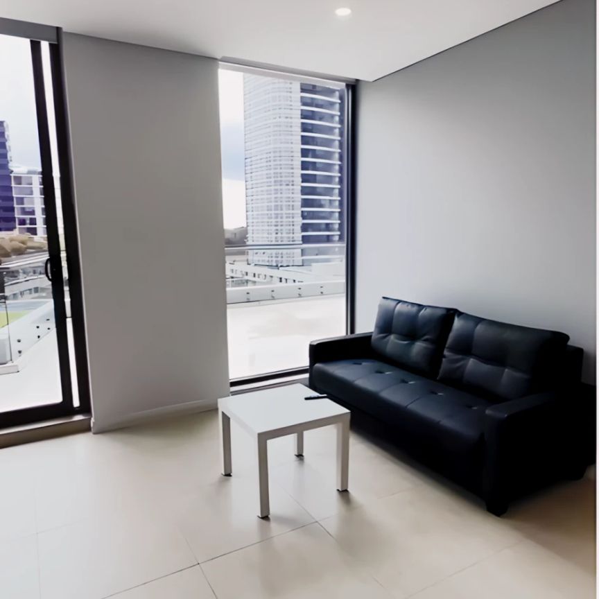 8 Studio Dr, Sydney - Photo 1