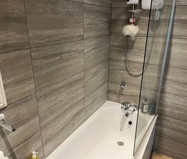 Studio Flat, Rushey Green, SE6 - Photo 4