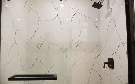 For Lease - 181 Penn Avenue Unit# Main, Newmarket, Ontario - Photo 3