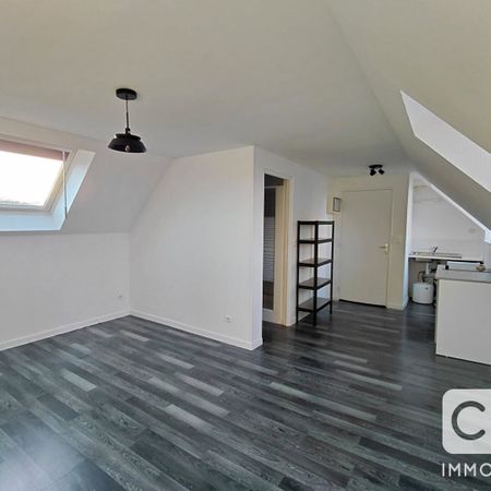 Location Appartement 1 pièce 17m² - Photo 3