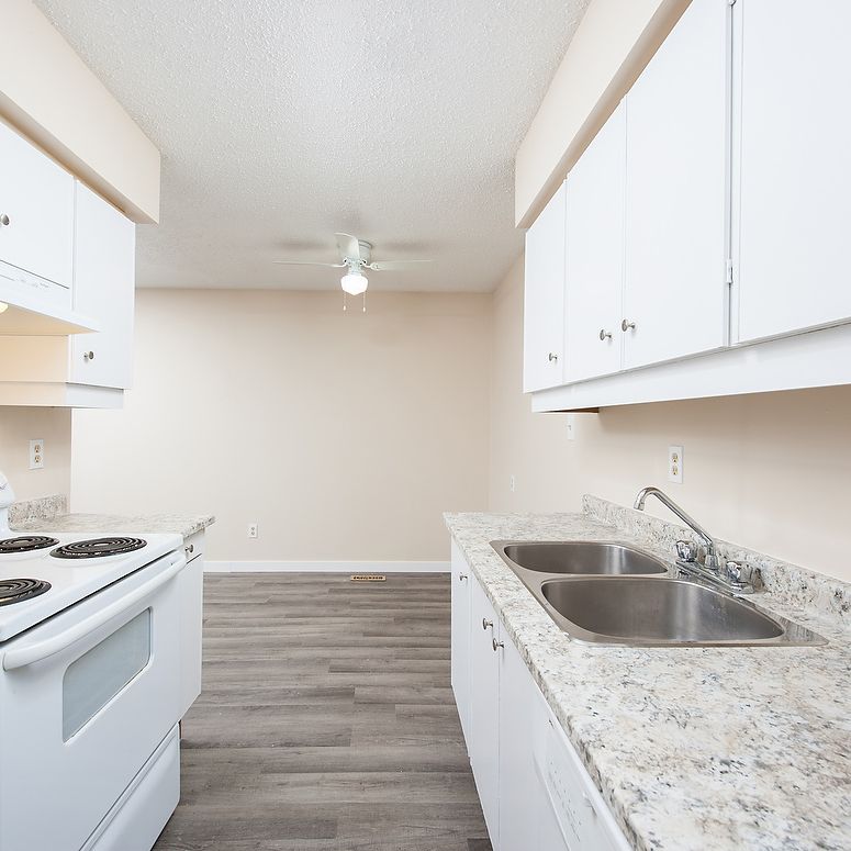 Pine Point West - Photo 1