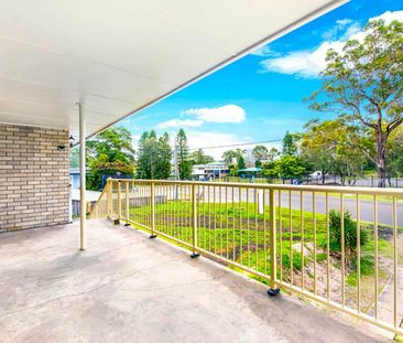 Spacious 3-Bedroom Home in Prime Location - Photo 6