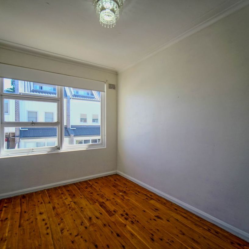Two Storey Unit | Ideal Location - Photo 1