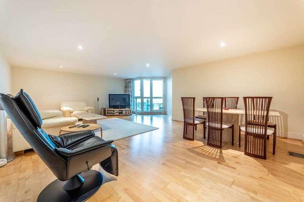 St George Wharf, Vauxhall, SW8 - Photo 1