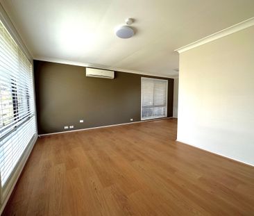 Renovated 3 Bedroom Home - Photo 4