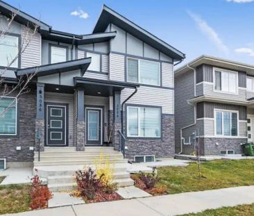 NEW LEGAL BSMT, OPEN CONCEPT WITH SEPARATE ENTRANCE, 1 BEDRM, 1 BAT... - Photo 1