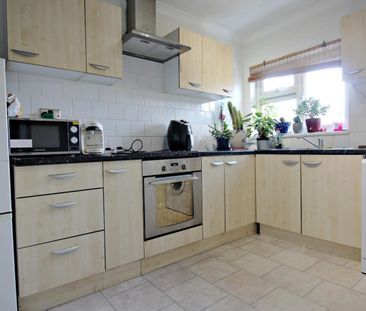 1 bedroom Flat To Let - Photo 4