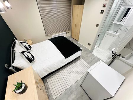 Room in a Shared Flat, Dunbar Street, SE27 - Photo 2