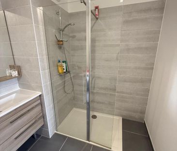 Location Appartement 2 pièces 44m² VILLEFRANCHE SUR SAONE 69400 - Photo 5