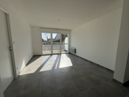 Location Appartement 2 pièces 45m² ST JORY 31790 - Photo 2