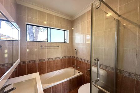 BEAUTIFULLY PRESENTED TWO BEDROOM GRANNY-FLAT - Photo 5