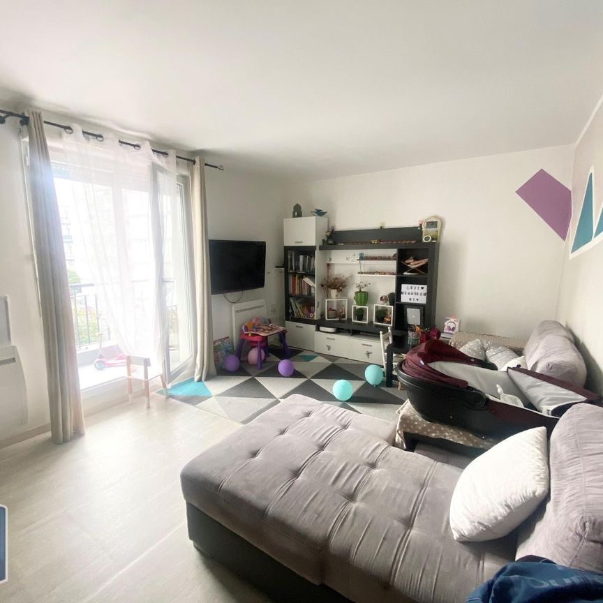 Location Appartement 4 pièces 74m² VALENCIENNES 59300 - Photo 1