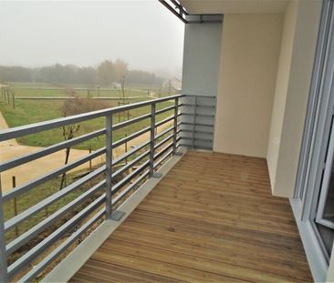 Location Appartement 3 pièces 58m² ST ANDRE DE CUBZAC 33240 - Photo 2