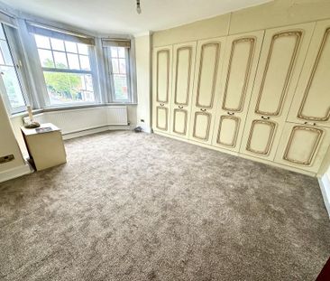 4 bedroom semi-detached house to rent - Photo 1