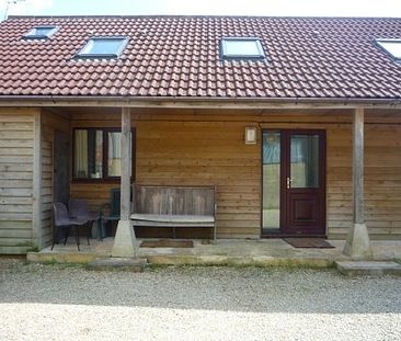 Stable Block - Photo 1