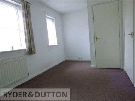 2 bedroom terraced house to rent - Photo 2