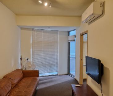 Urban Living in the Heart of Carlton - Photo 6