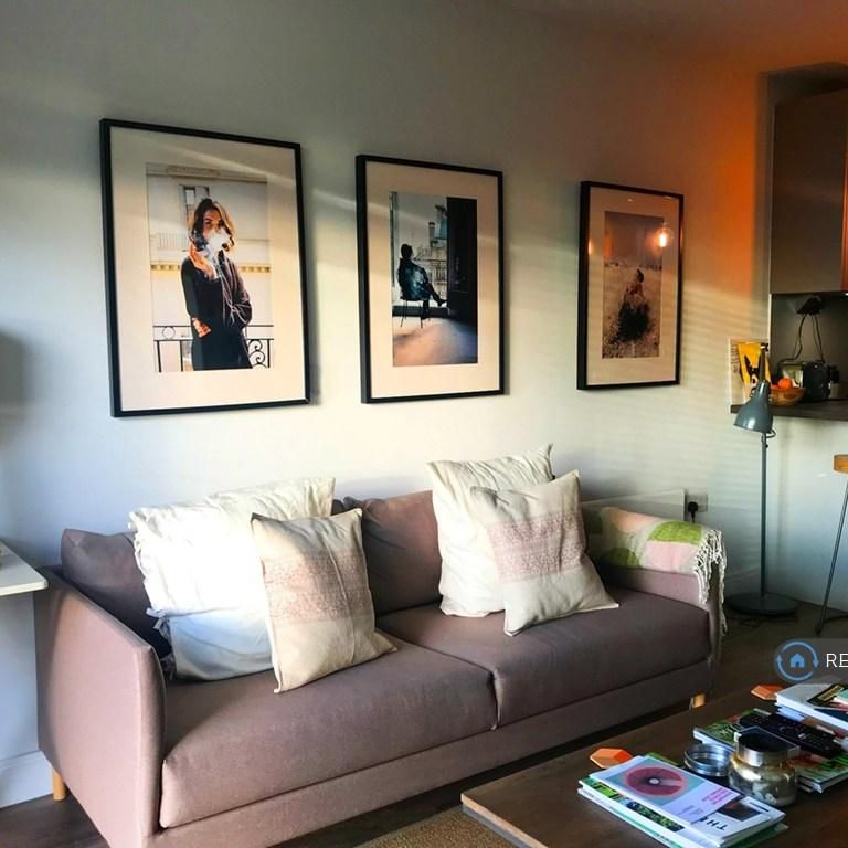 1 bedroom flat to rent - Photo 1