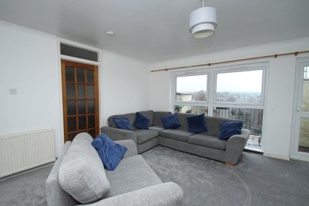 Park Avenue, Glasgow, G62 - Photo 3