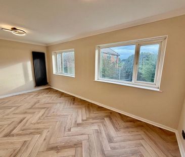 3 bedroom semi-detached house to rent - Photo 3