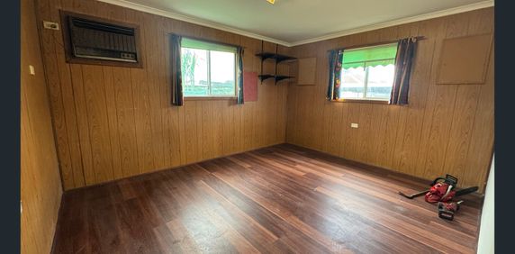 Neat & Tidy - Photo 2