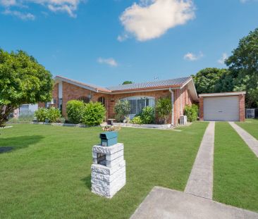 Newly renovated home in Kirwan - Photo 4