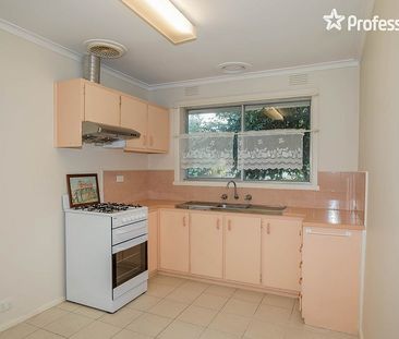 3/98 New Street, Ringwood VIC 3134 - Photo 5