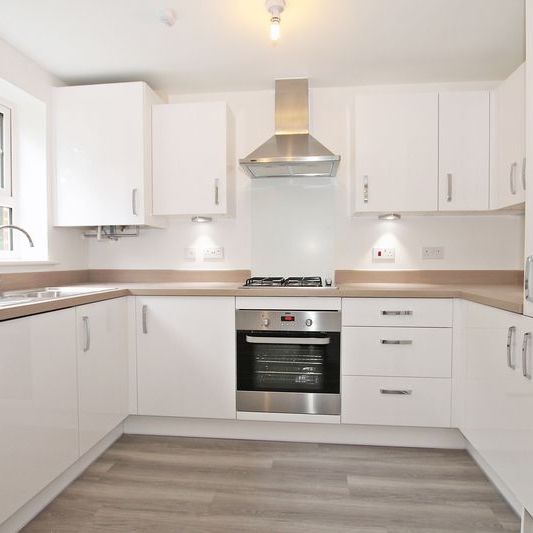 Montefiore Drive, Sarisbury Green, Southampton - Photo 1