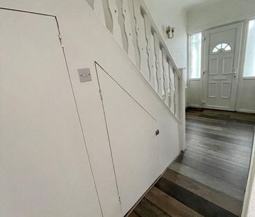 3 bedroom terraced house to rent - Photo 4