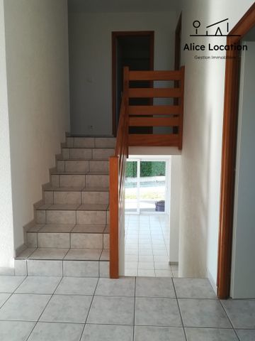 Location Maison 5 pièces 107m² PUBLIER 74500 - Photo 4