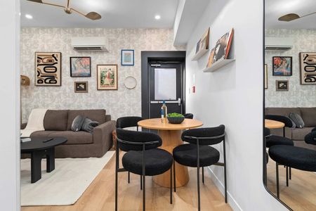 McCaul Street - Photo 5