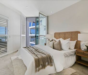 Luxury Waterfront Living! - Photo 4