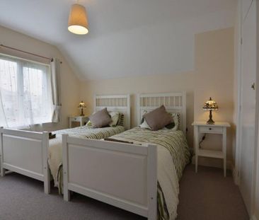 4 bedroom detached house to rent - Photo 6