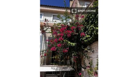 2 room luxury Apartment for rent in Petrel, Valencia - Photo 3